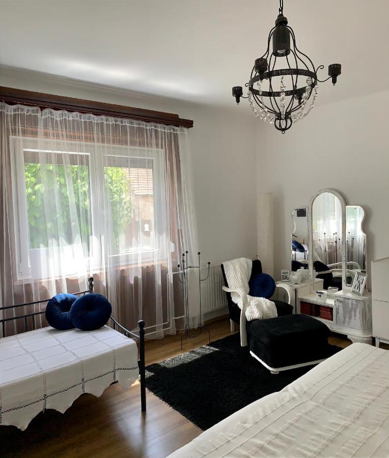 Gyere Be Vendeghaz Apartment Dregelypalank Bagian luar foto