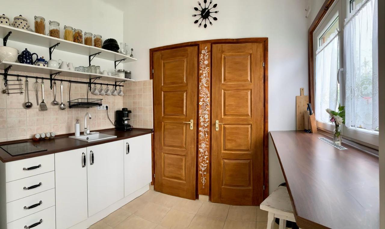 Gyere Be Vendeghaz Apartment Dregelypalank Bagian luar foto